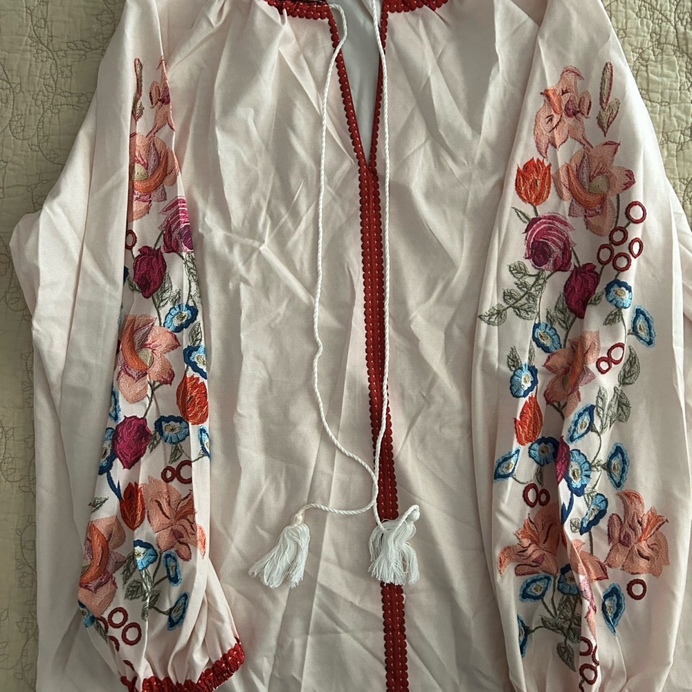 “Silk” top with floral sleeves